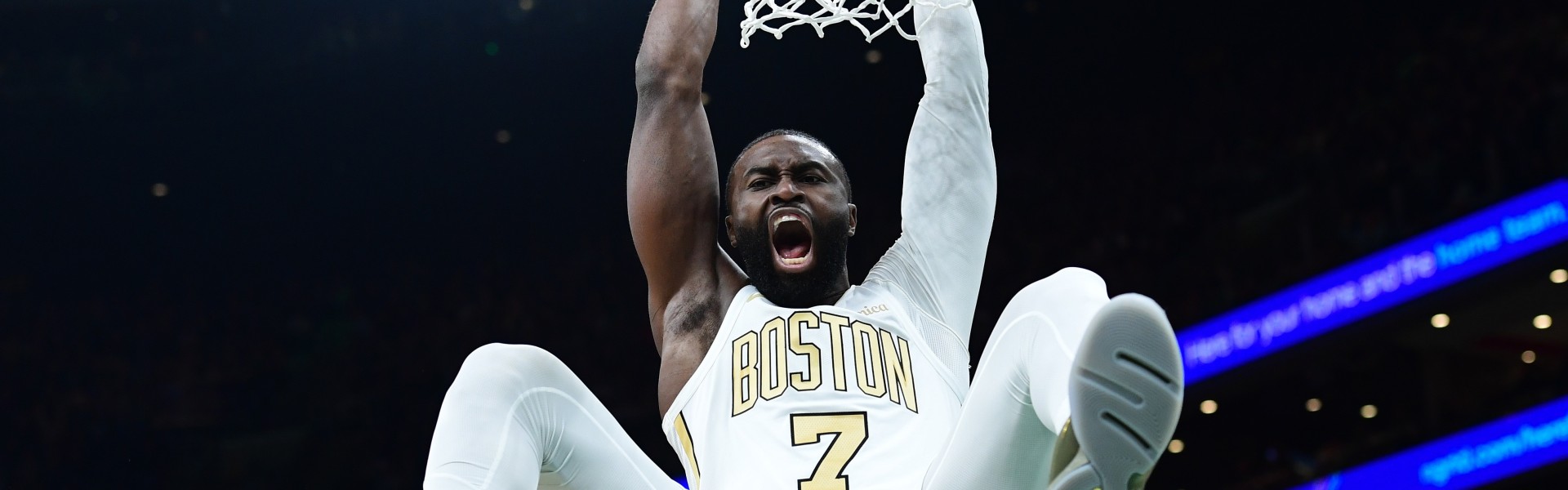 队记：杰伦·布朗在进入MVP讨论后防守压力增大 近期效率有所下滑