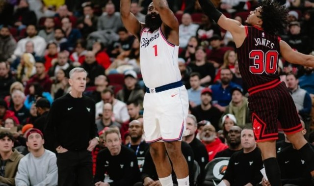 快船大爆冷！哈登24+6毫无借口，新援爆发尽力，公牛7人得分上双