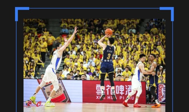 开云官网登录-宏远官方预热！杜锋表情严肃，徐杰三分超准，胡明轩仍有伤在身