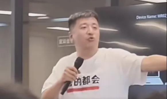 开云体育官网-一个司马南倒下去,千千万万个张雪峰站起来