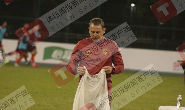 kaiyun.com-国青先报名单再做终极定夺 26-3抢票悬念几何？